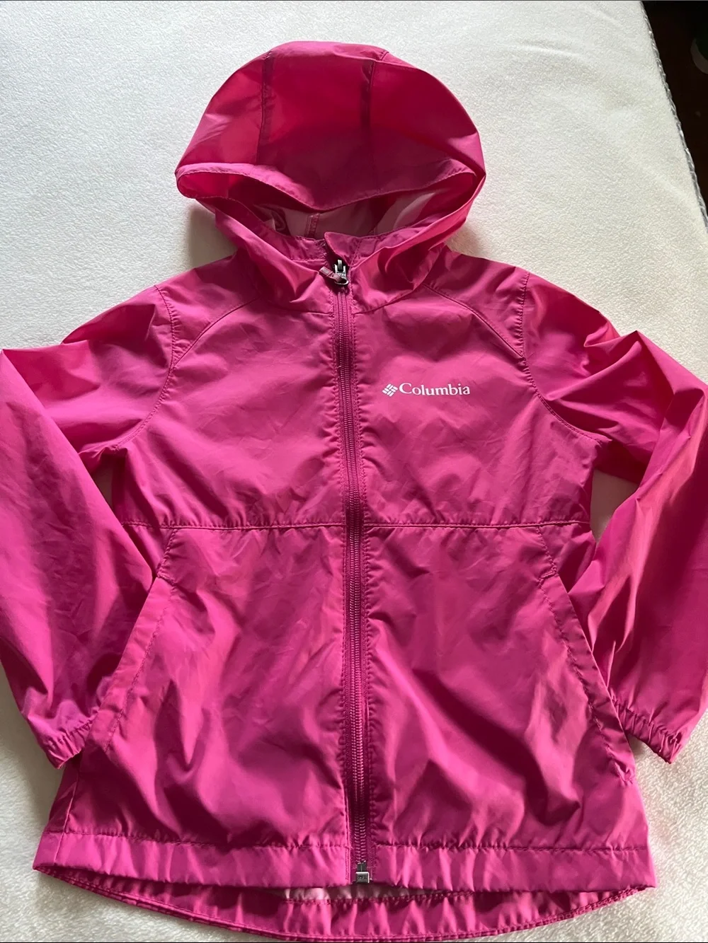 Windbreaker by Columbia size 4/5
